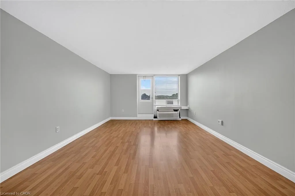 6720 Glen Erin Drive #404