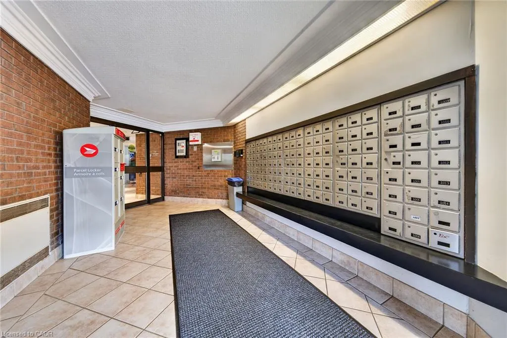 6720 Glen Erin Drive #404