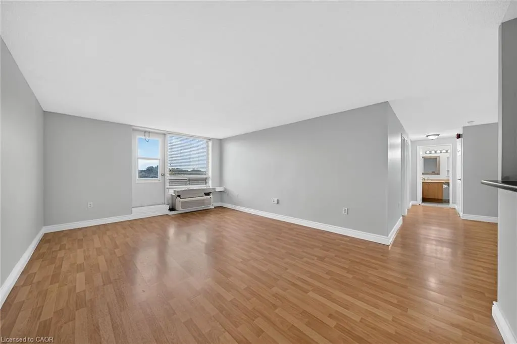 6720 Glen Erin Drive #404