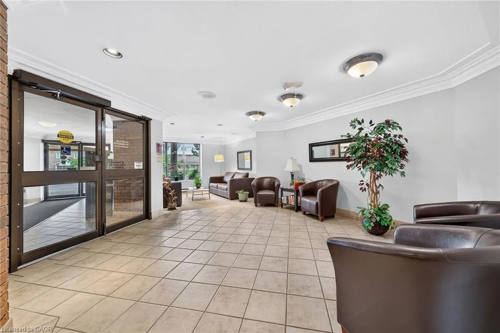 6720 Glen Erin Drive #404