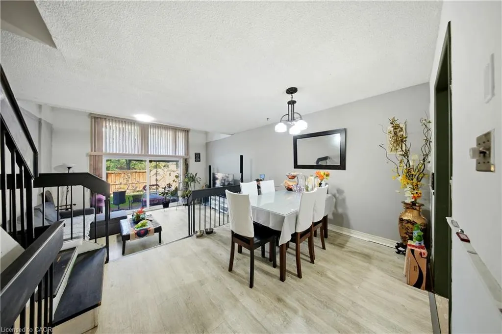 275 Manse Road #8