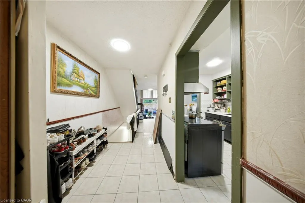275 Manse Road #8