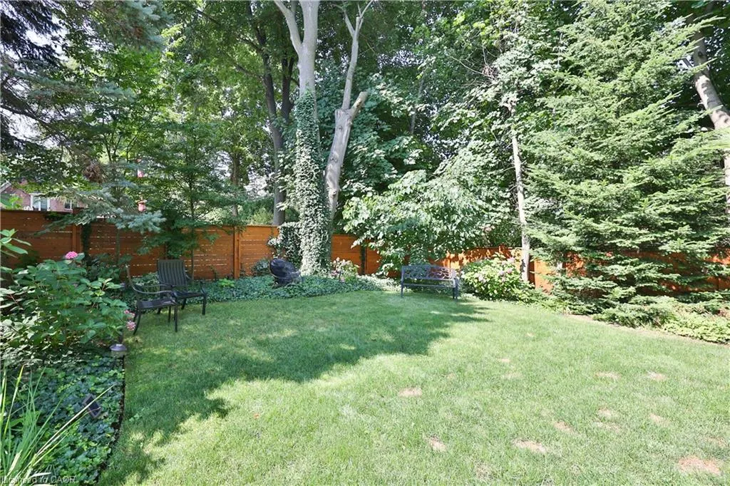 541 Arrowhead Road