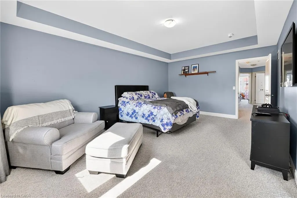 82 Chaumont Drive