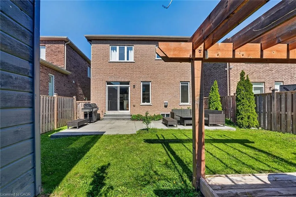 82 Chaumont Drive