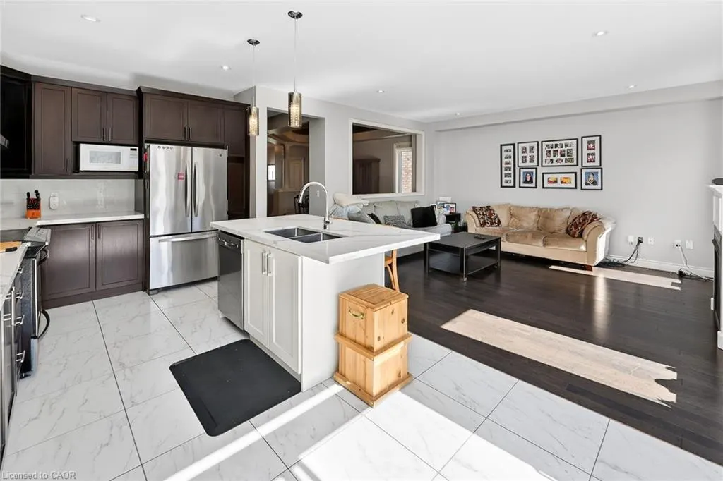 82 Chaumont Drive
