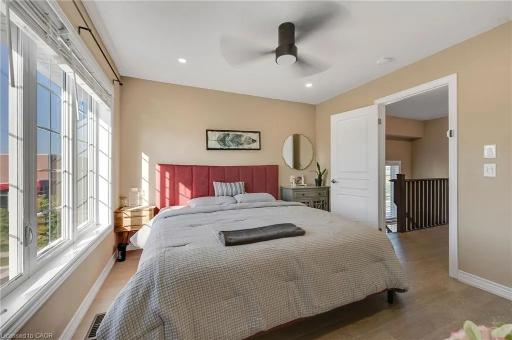 411 Hardwick Common