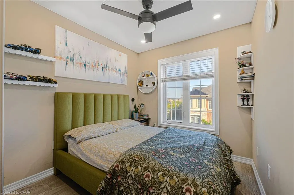 411 Hardwick Common
