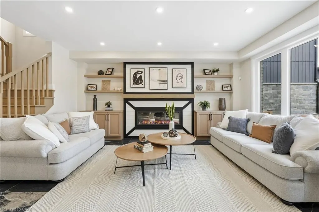 7 Bartlett Avenue