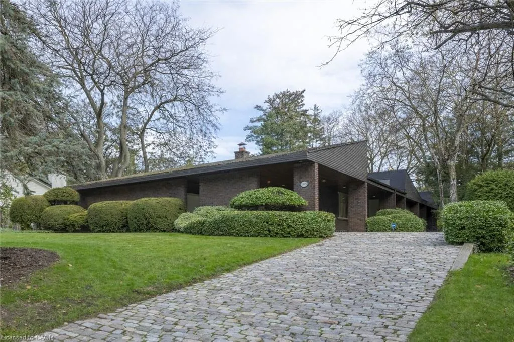 1168 Carey Road