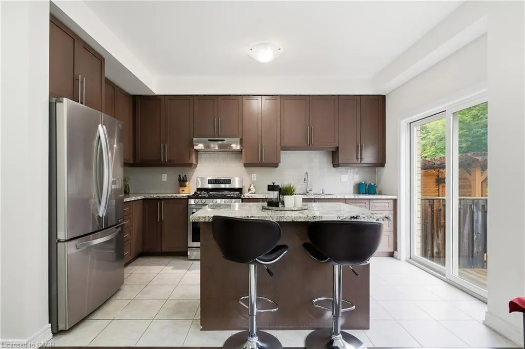 161 Kinsman Drive