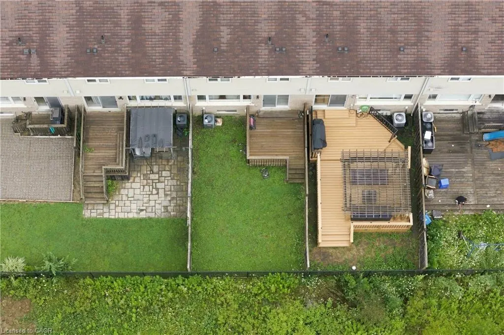 161 Kinsman Drive