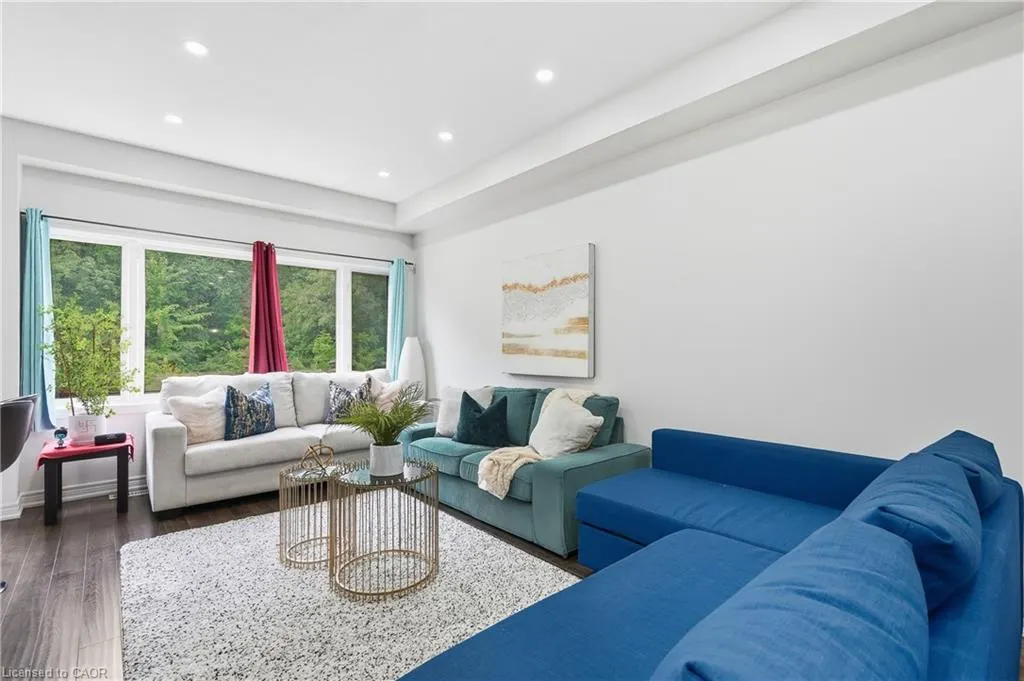 161 Kinsman Drive