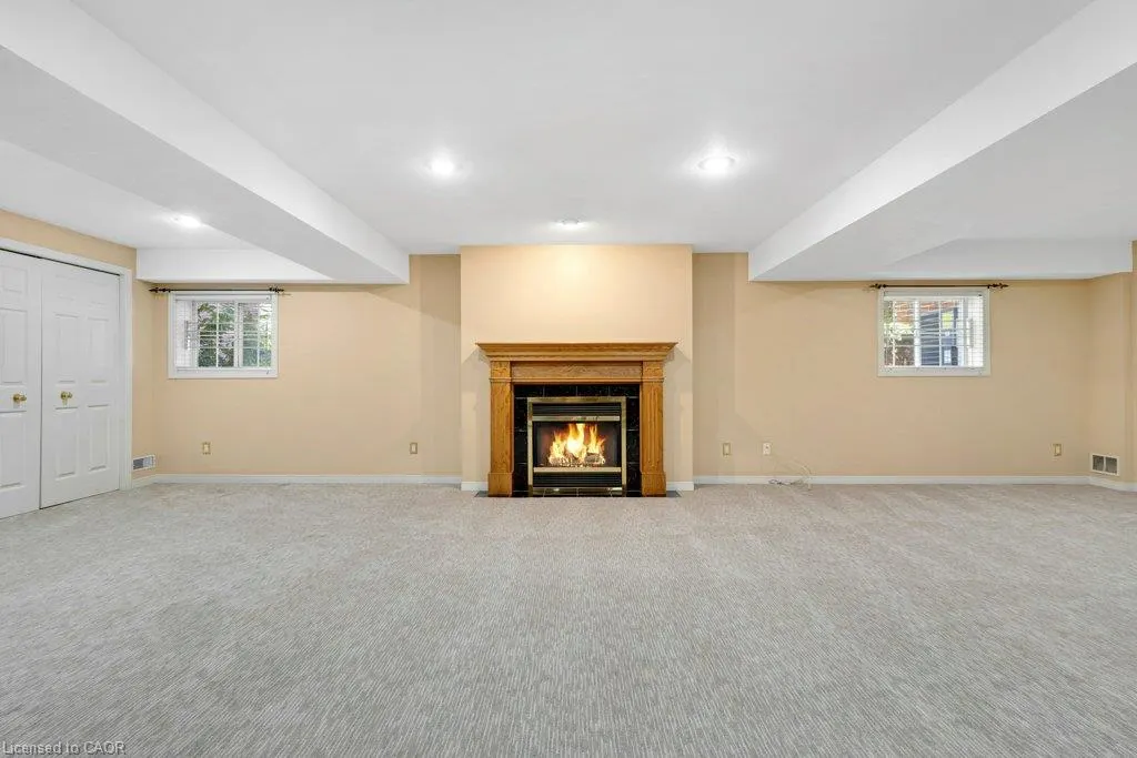 375 George Street N #1