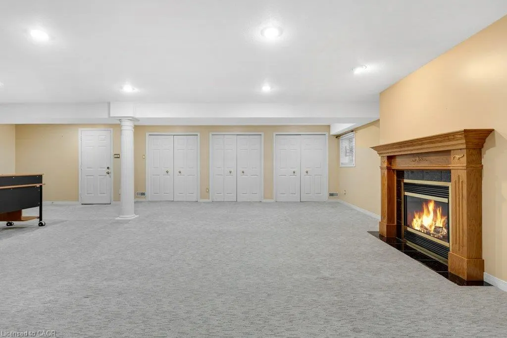 375 George Street N #1