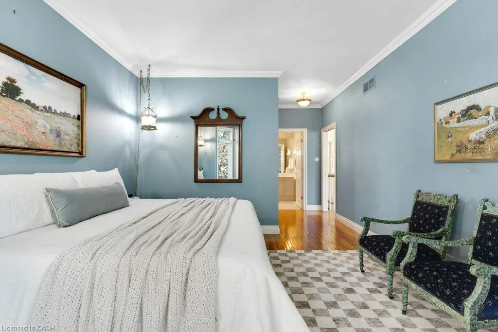 375 George Street N #1