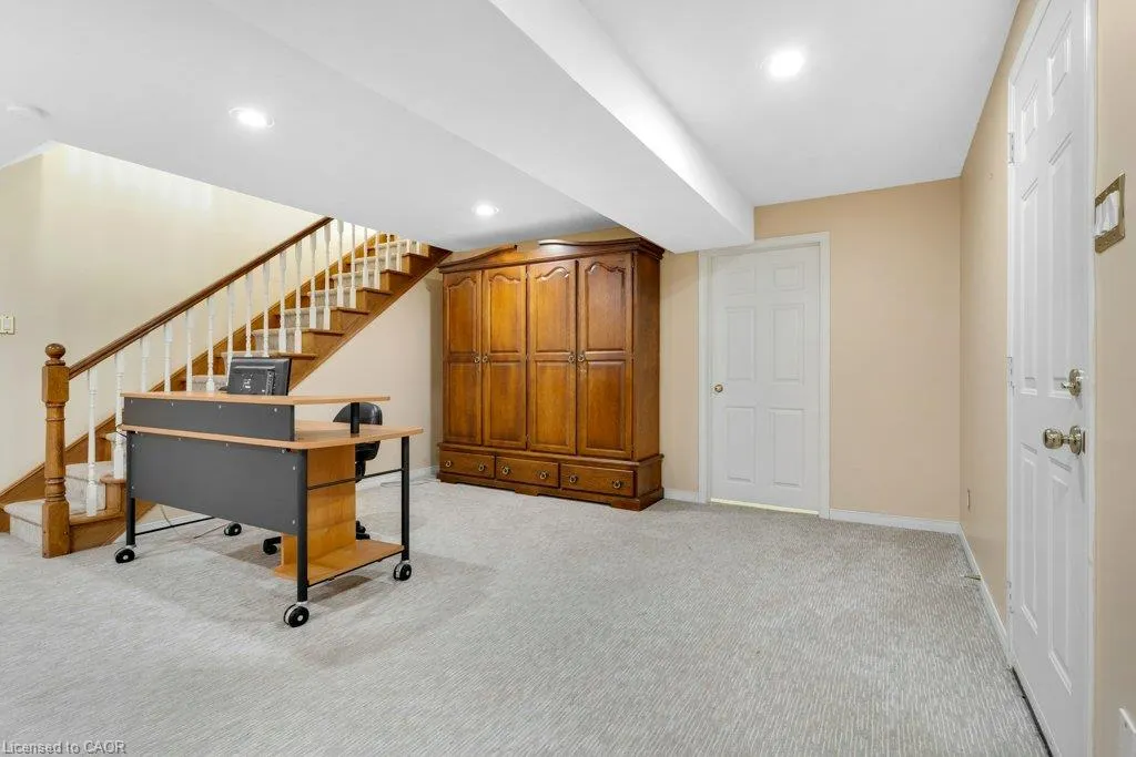 375 George Street N #1