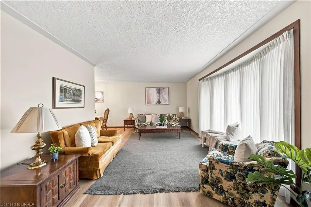 638 Oak Park Road