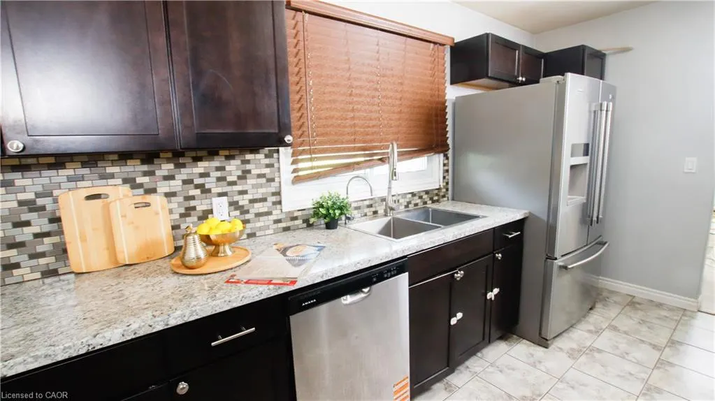 18 Clearview Drive
