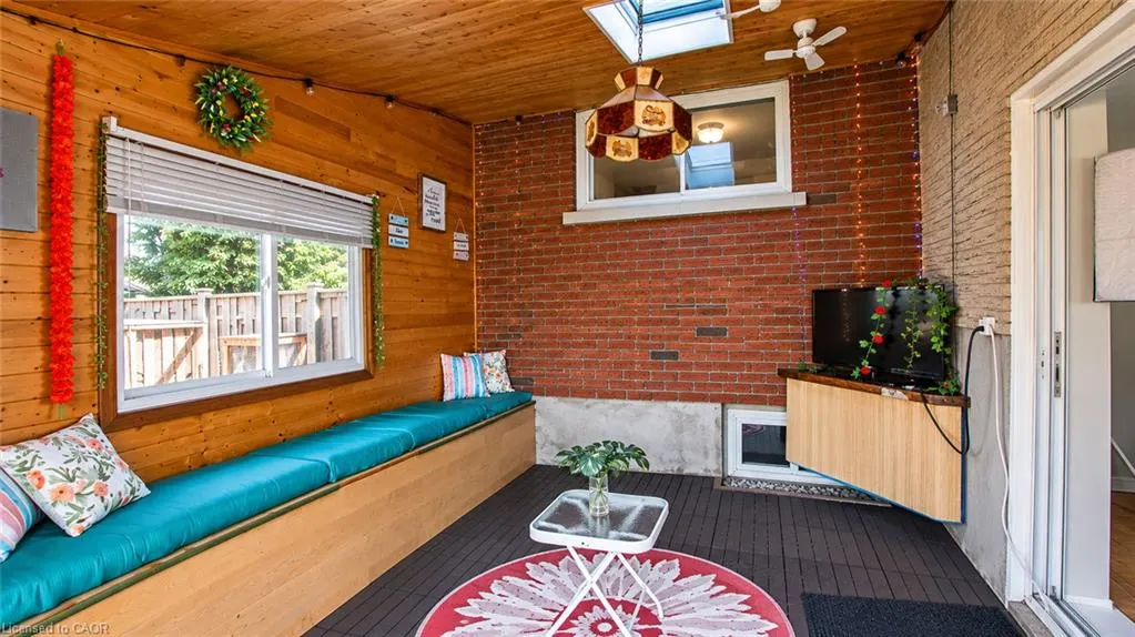18 Clearview Drive
