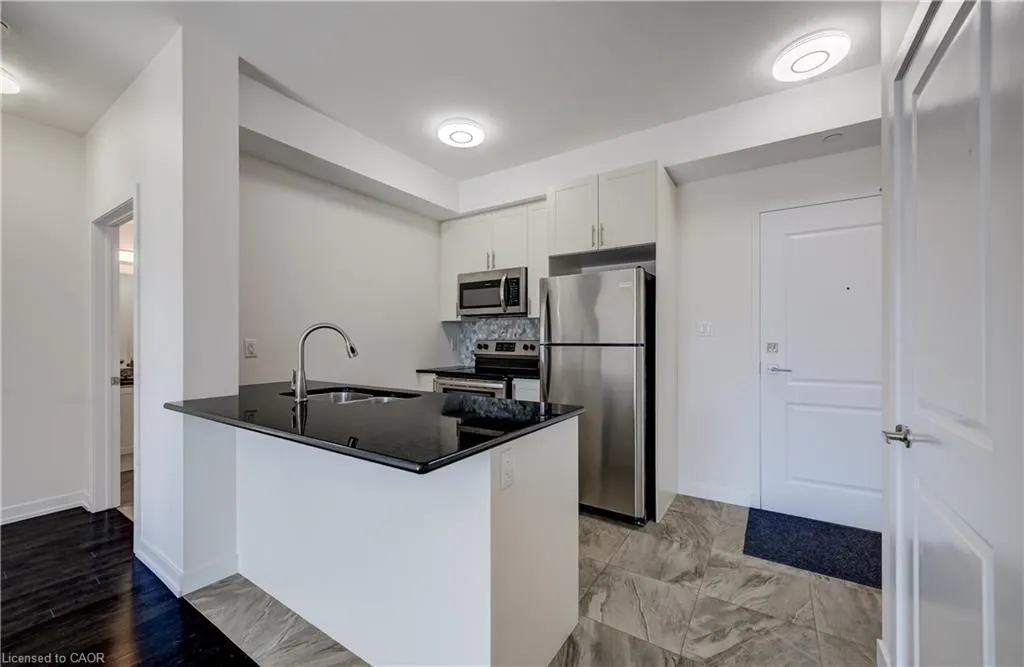 125 Shoreview Place #235