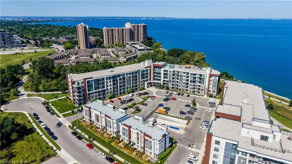 125 Shoreview Place #235
