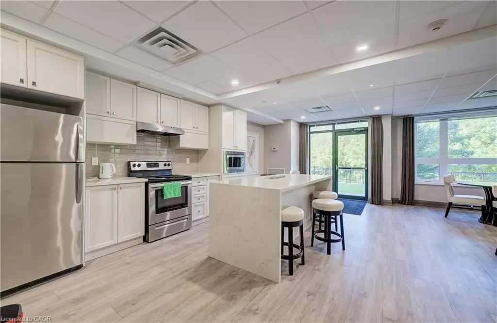 125 Shoreview Place #235