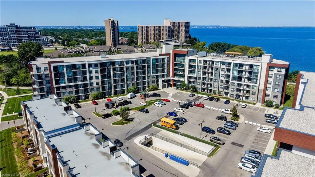 125 Shoreview Place #235