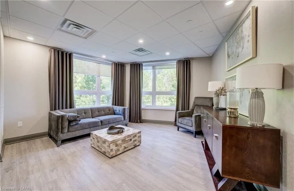 125 Shoreview Place #235