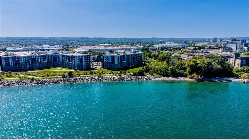 125 Shoreview Place #235