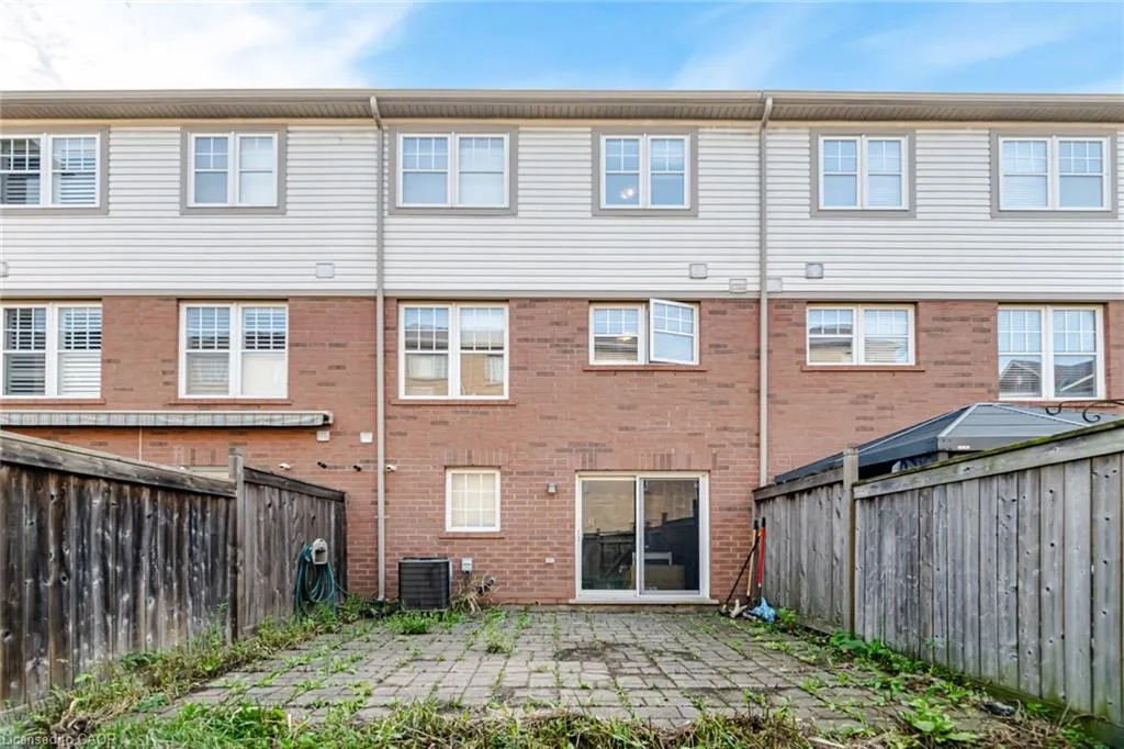 2413 Coho Way