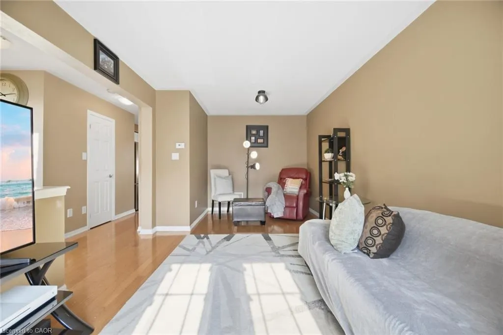 2413 Coho Way