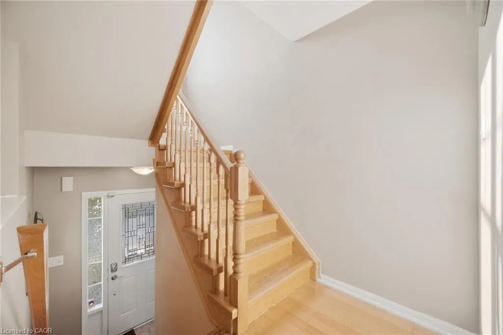 2413 Coho Way