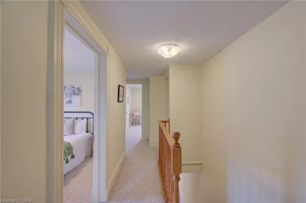 9 Salisbury Avenue