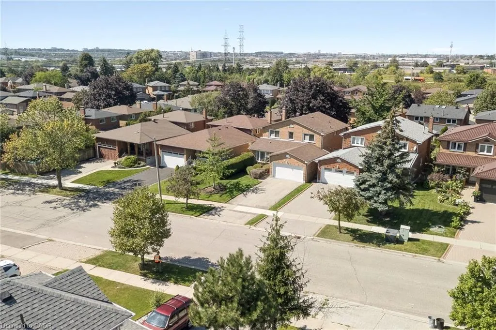 1287 Willowbank Trail