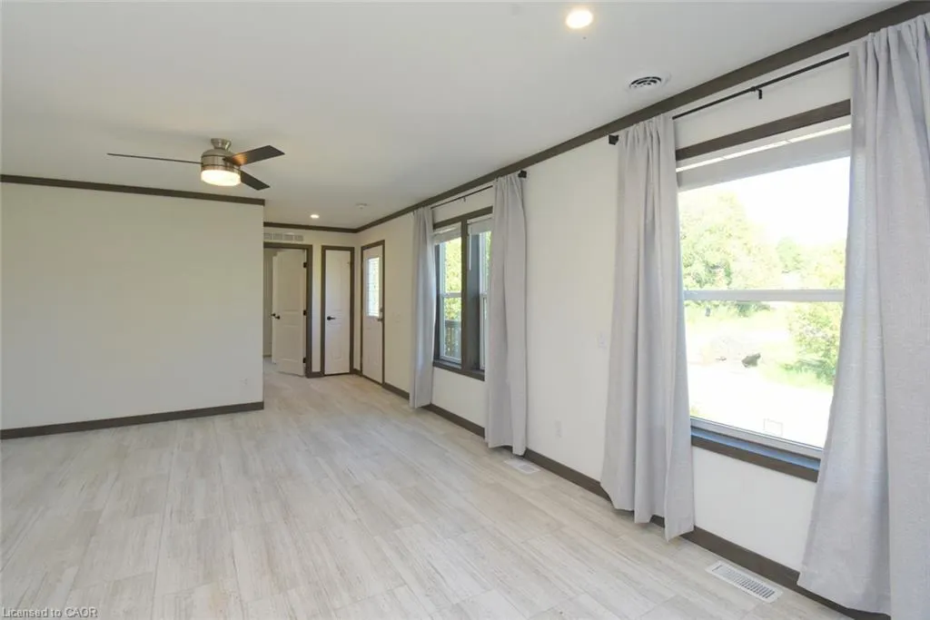 1085 Concession Road 10 W #64