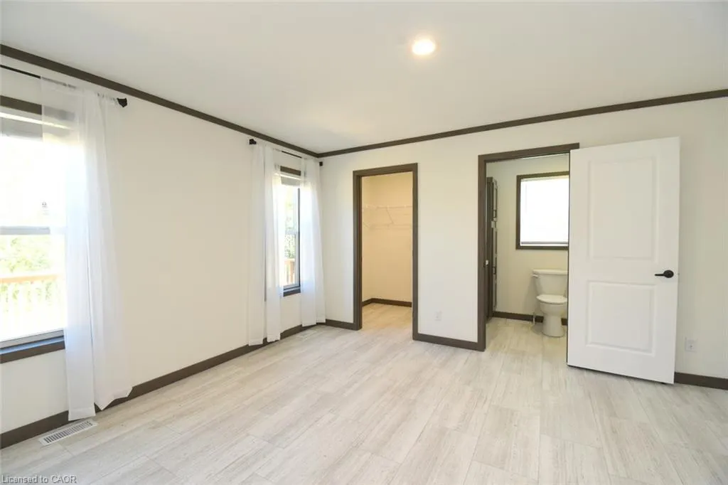 1085 Concession Road 10 W #64