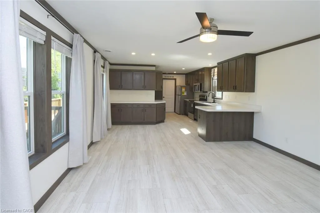 1085 Concession Road 10 W #64