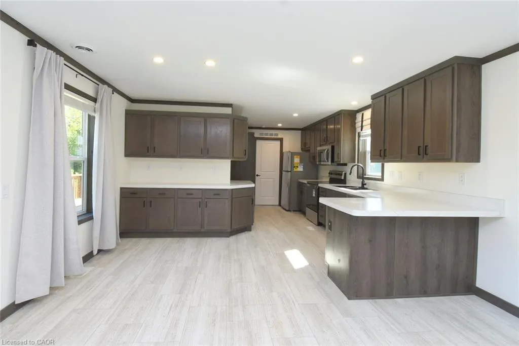 1085 Concession Road 10 W #64