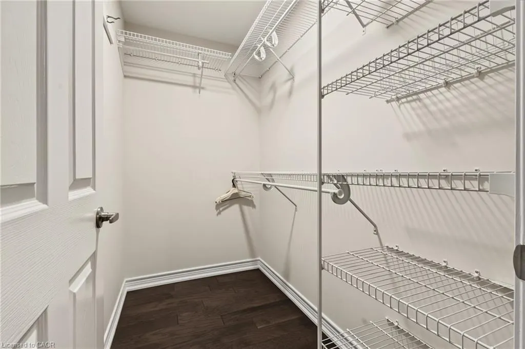 173 Wilson Street W #4
