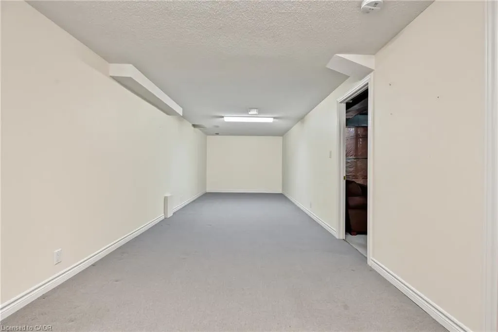 173 Wilson Street W #4
