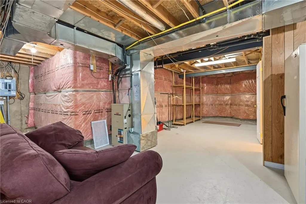 173 Wilson Street W #4