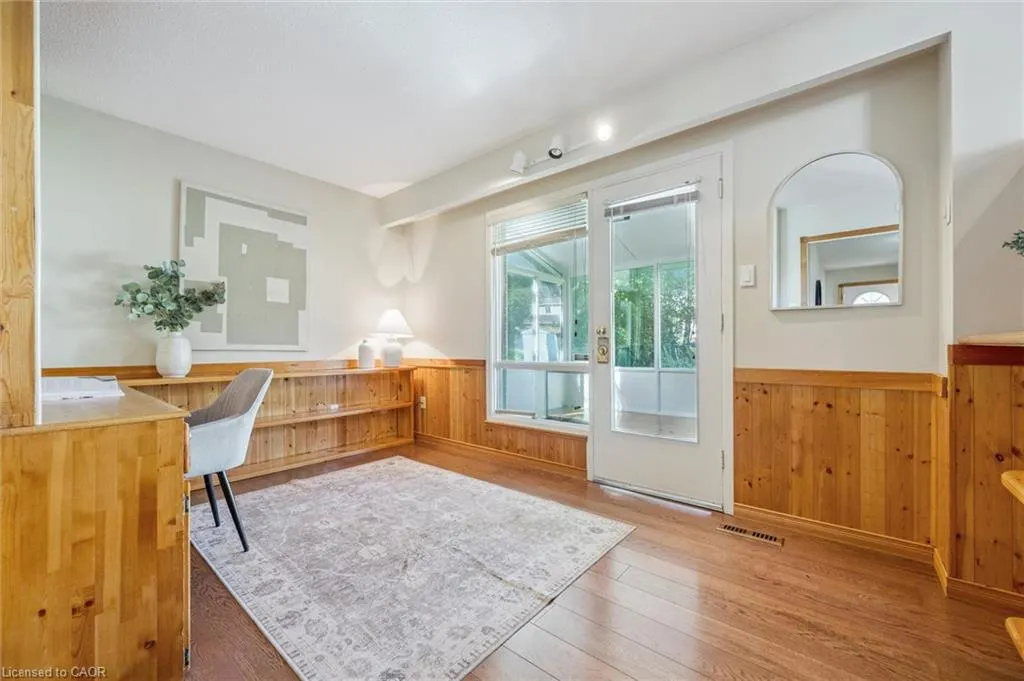 2209 Buttonbush Crescent