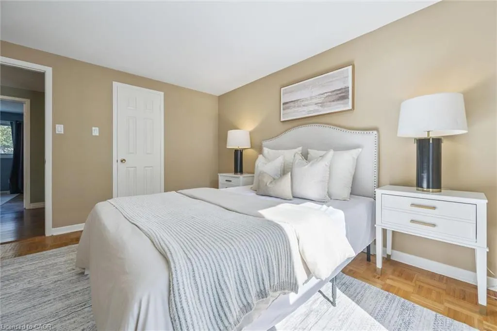 2209 Buttonbush Crescent