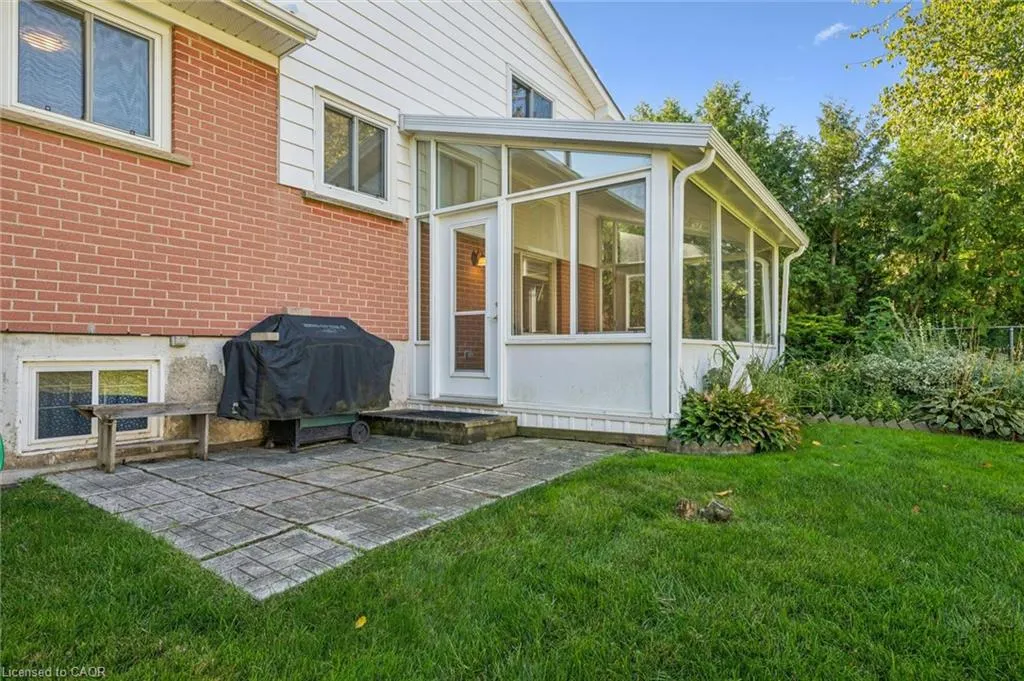 2209 Buttonbush Crescent