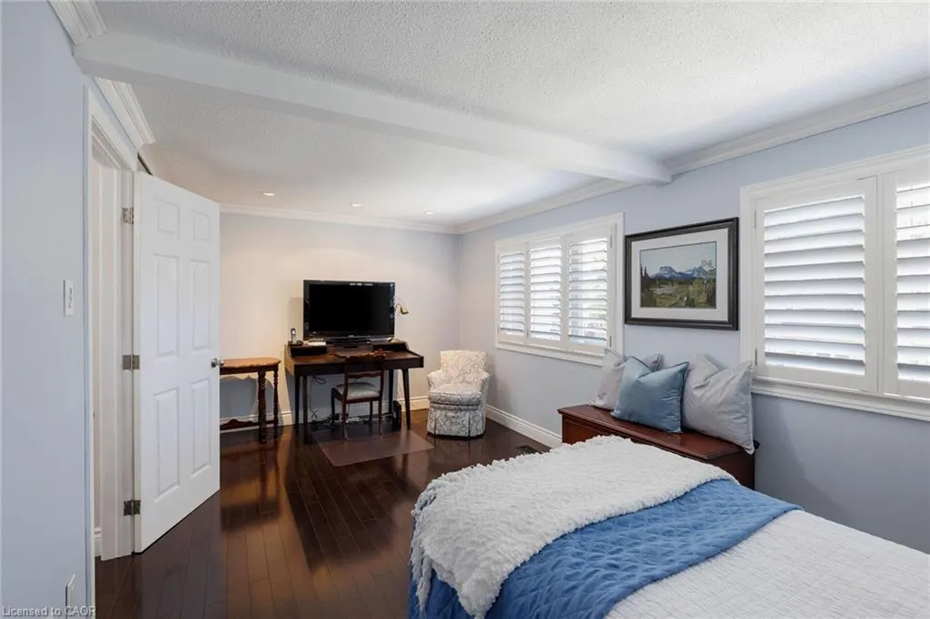 2236 Marine Drive