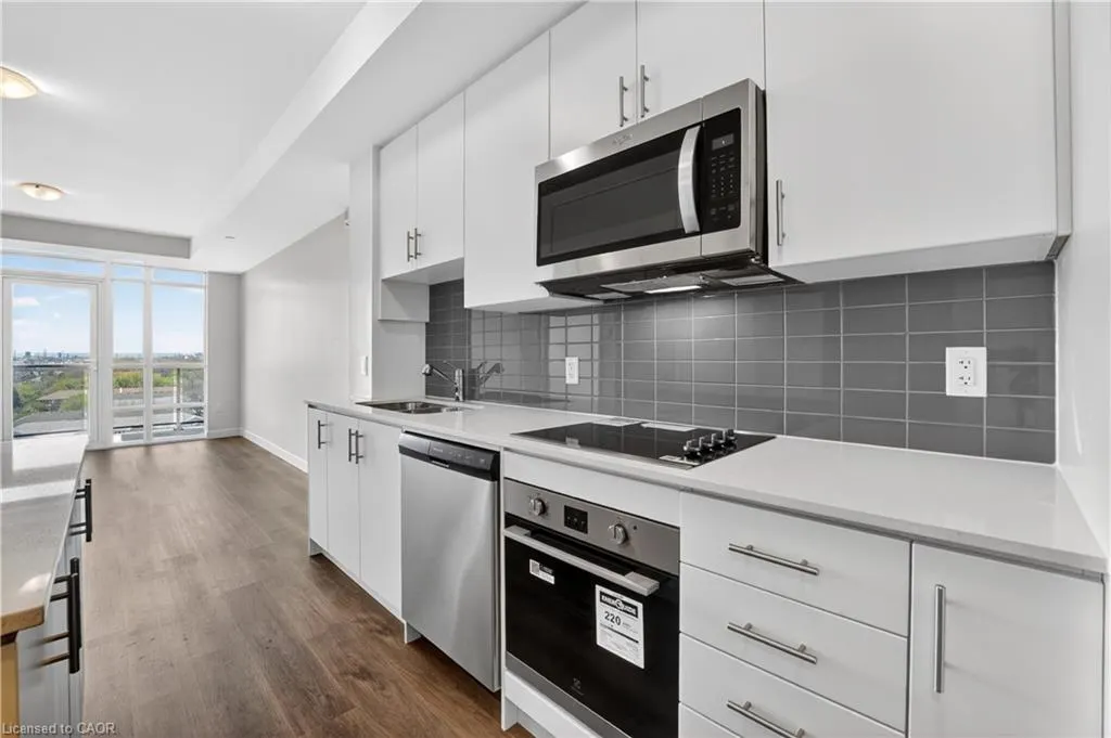 461 Green Road #822