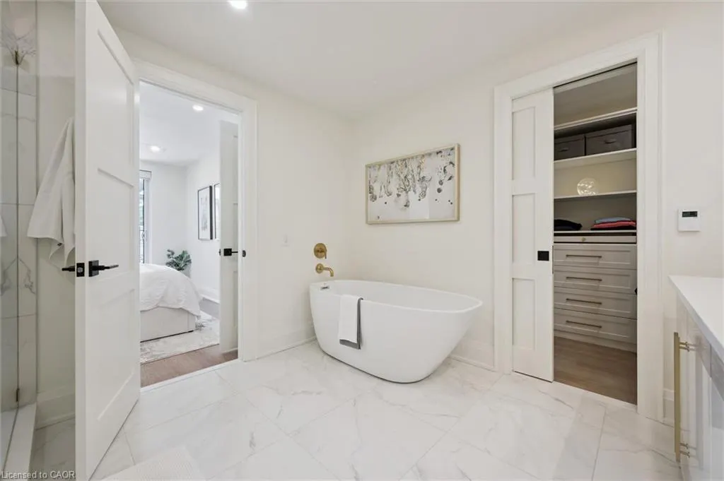 6523 Wellington Road 7 #409