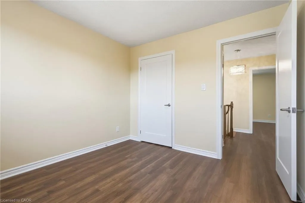 184 Macintosh Drive