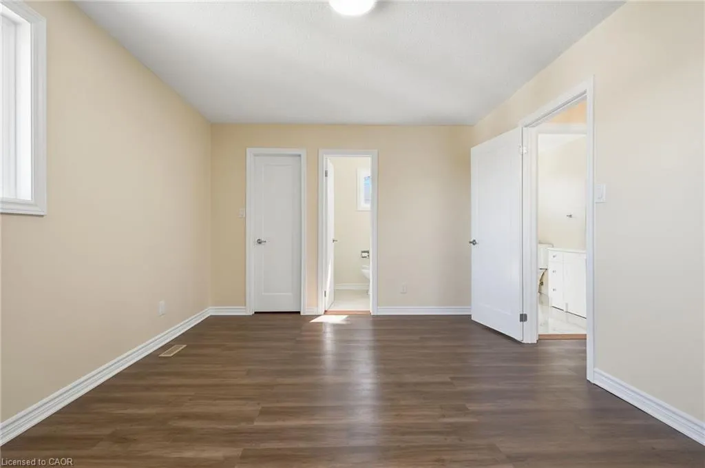 184 Macintosh Drive